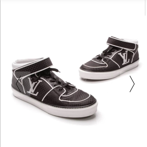 Louis Vuitton Acapulco Checkered Hi-Top Sneakers - Picture 2 of 12